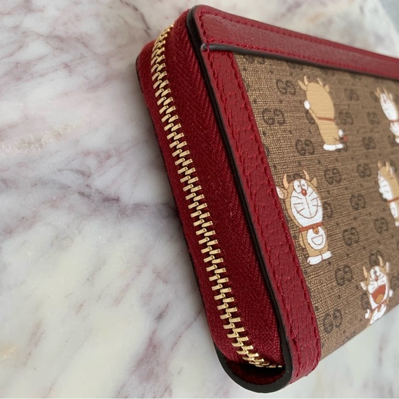 💫 Gucci x Doraemon Logo Monogram Mini GG Supreme Long Zip Around Wallet - Picture 8 of 12
